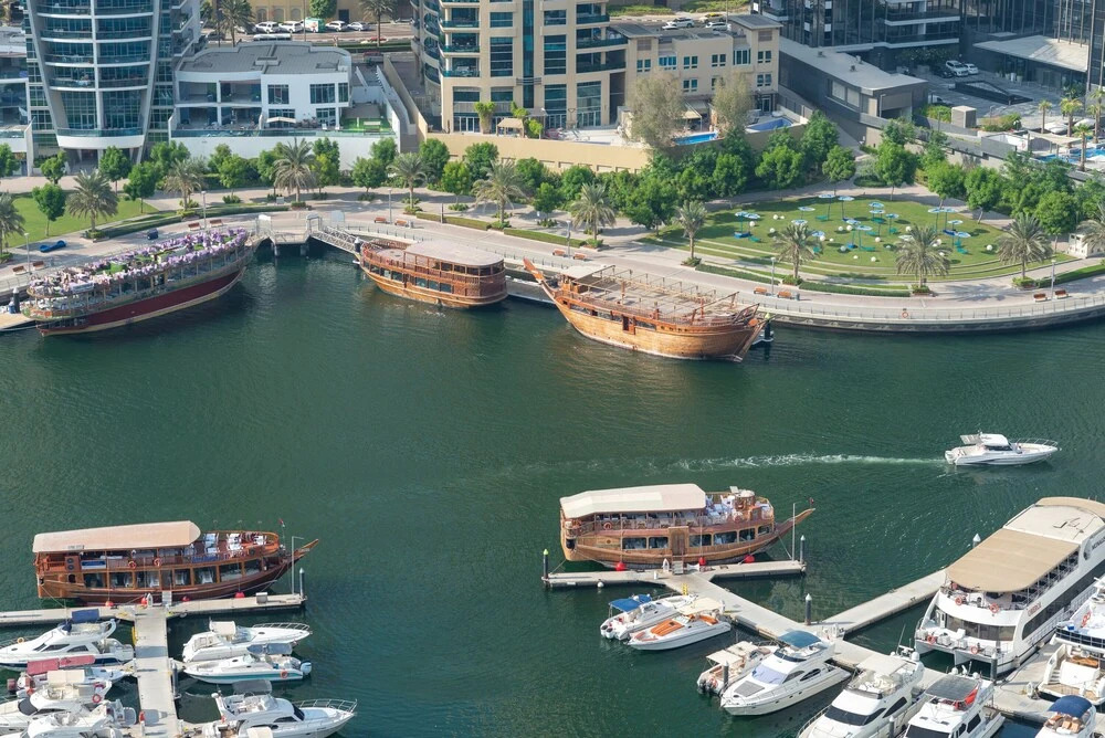 Дубай: Marco Polo - Spacious 3BR With Exquisite Views Near Marina Walk
