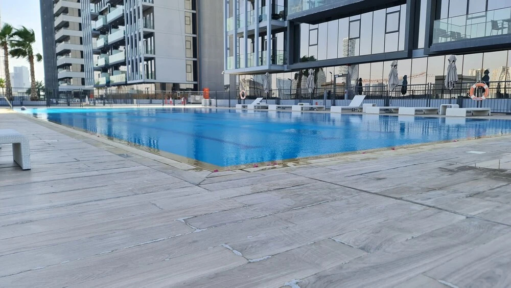 Дубай: Marco Polo - Studio in JVC Amidst Parks + Gym & Pool