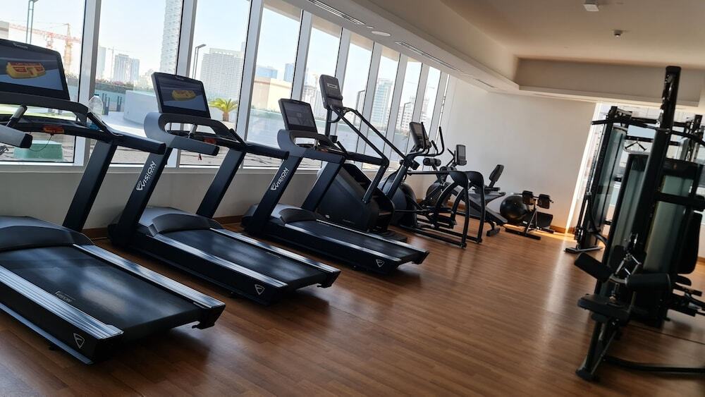 Дубай: Marco Polo - Studio in JVC Amidst Parks + Gym & Pool