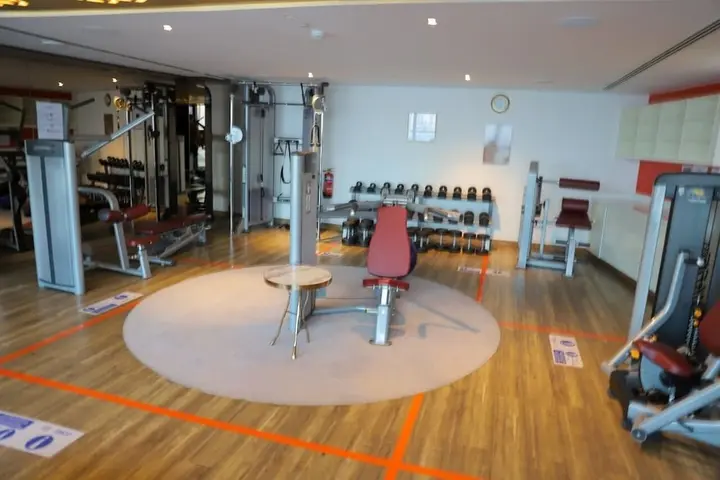 Дубай: Fully Furnished 3 Bedroom in Paramount Prime Location Spacious Layout