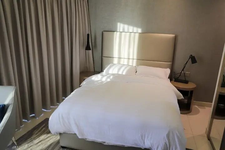 Дубай: Fully Furnished 3 Bedroom in Paramount Prime Location Spacious Layout