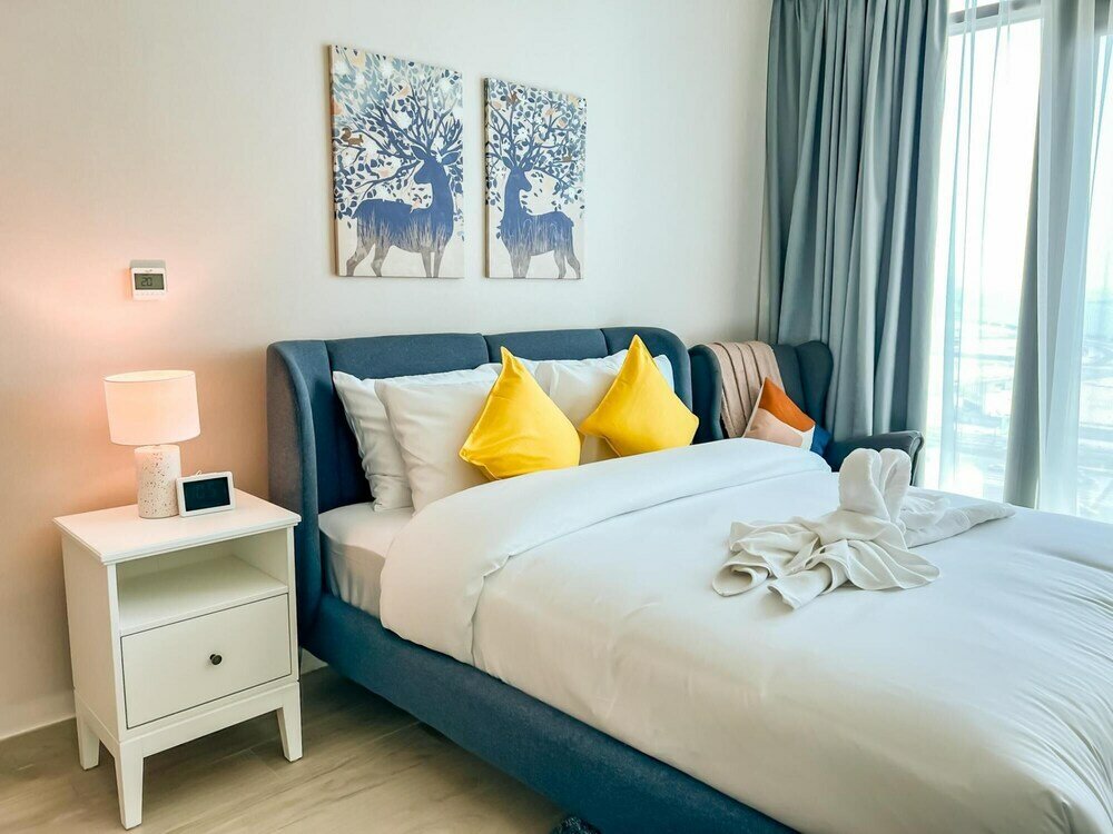 Дубай: A Spacious and Luxurious Studio in Aljaddaf - MHH