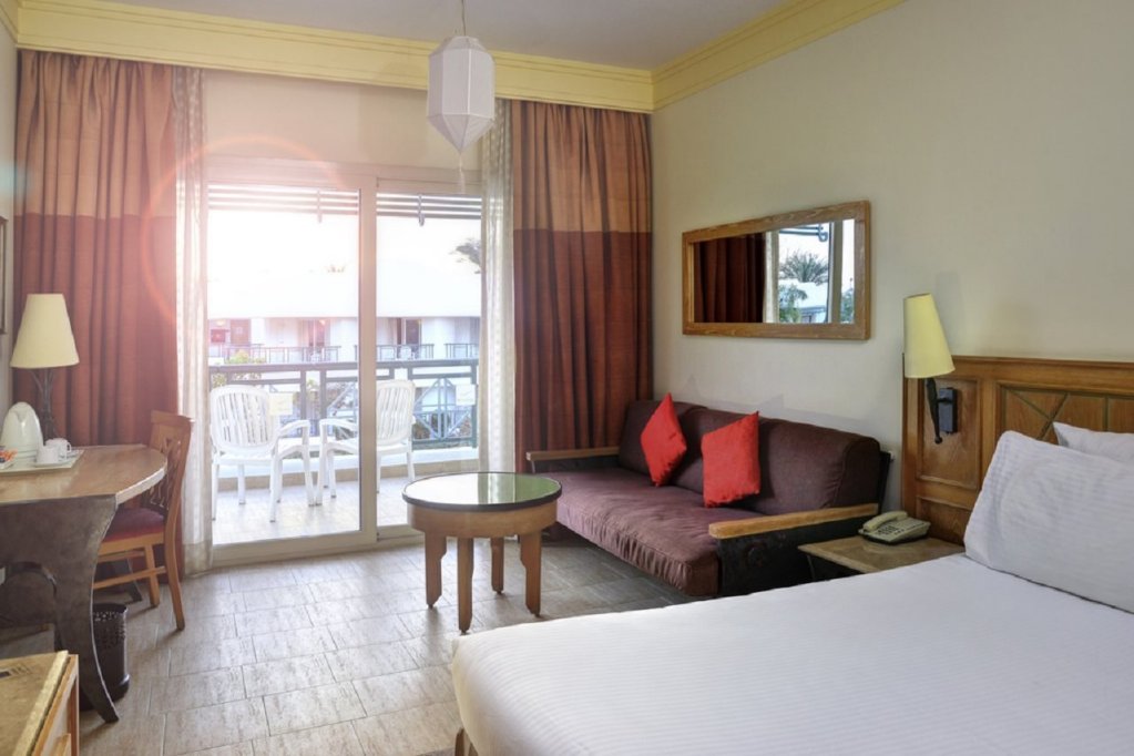 Шарм-эш-Шейх (Шарм-эль-Шейх): Novotel Sharm el Sheikh Beach