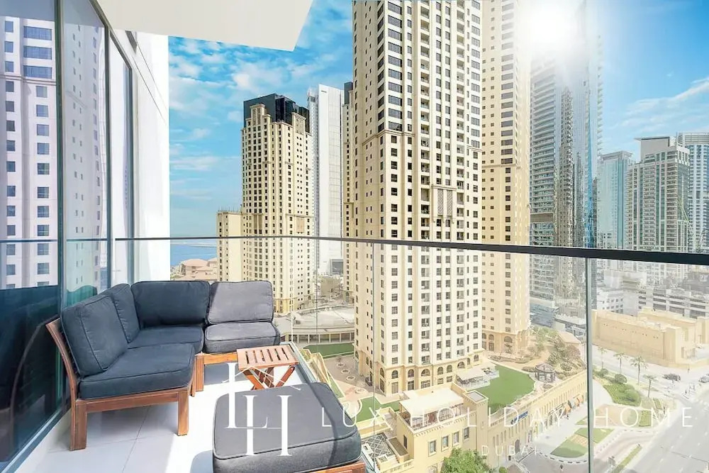 Дубай: LUX Contemporary Suite Marina View 6