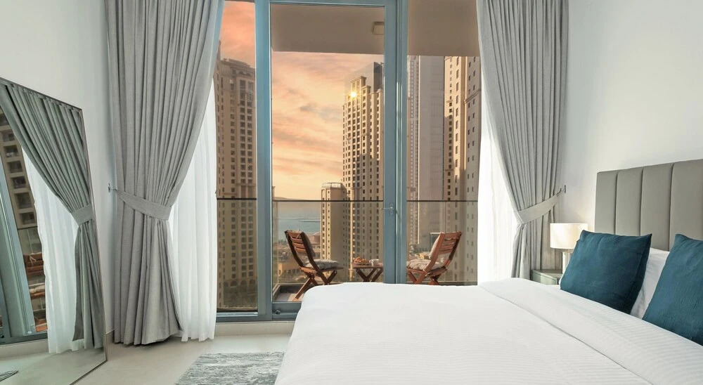 Дубай: LUX Contemporary Suite Marina View 6