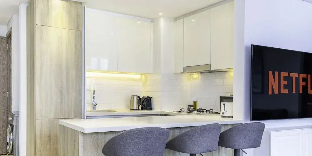 Дубай: LUX Contemporary Suite Marina View 6