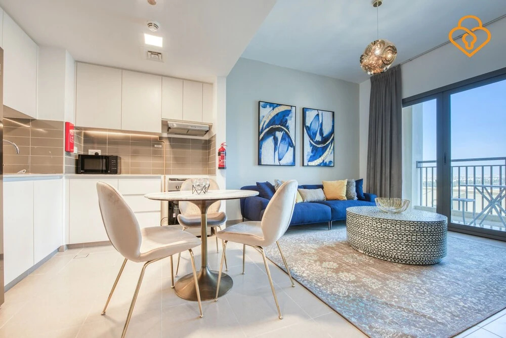 Дубай: 1 B/R Apt 411 Hayat Boulevard Townsquare