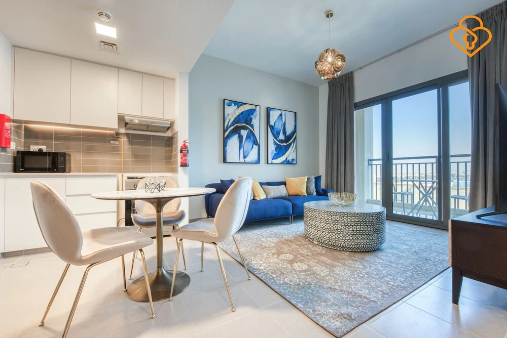 Дубай: 1 B/R Apt 411 Hayat Boulevard Townsquare