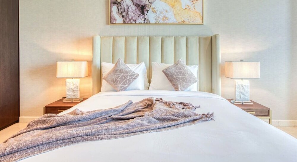 Дубай: 3 B/R Taj Residences JLT