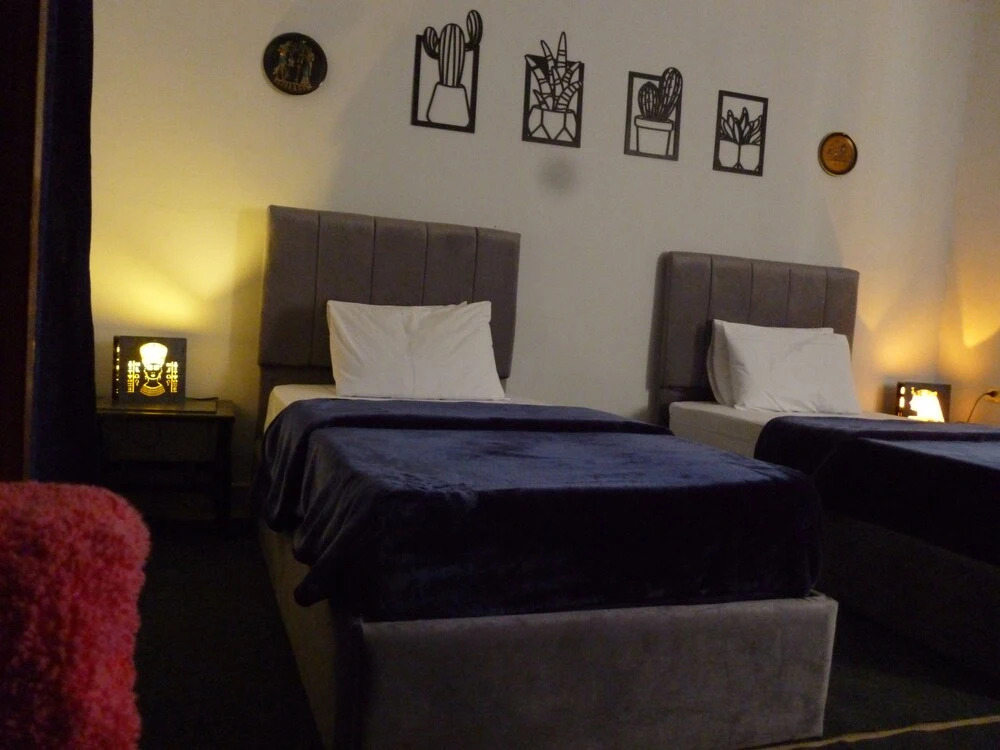 Гиза: Seven Pyramids Inn