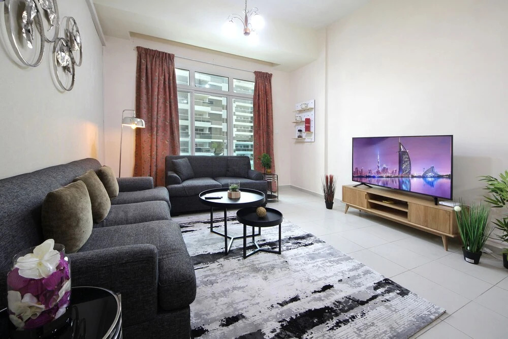 Дубай: Premium 1 BHK in La Vista Silicon Oasis