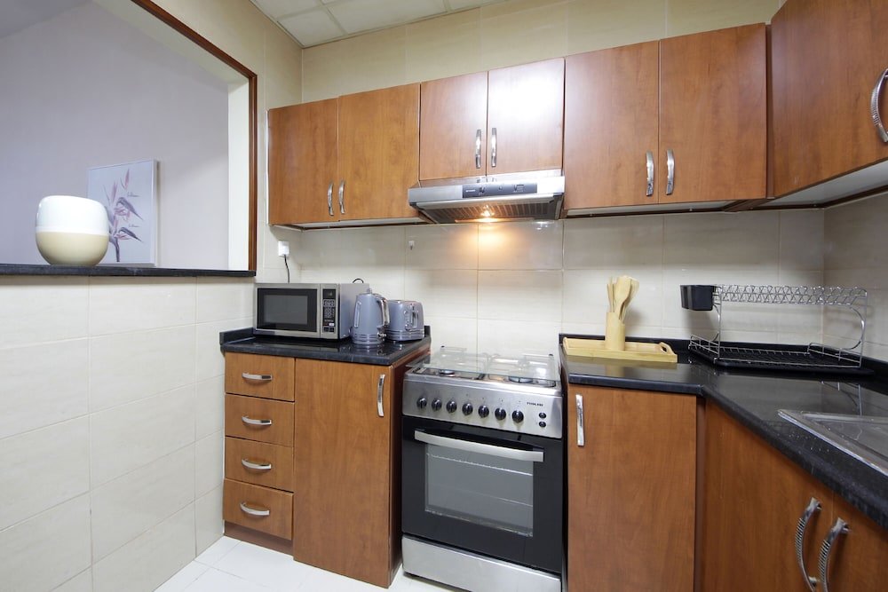 Дубай: Premium 1 BHK in La Vista Silicon Oasis