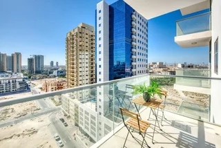 Дубай: Dezire Beautiful Spacious Brand New With Balcony