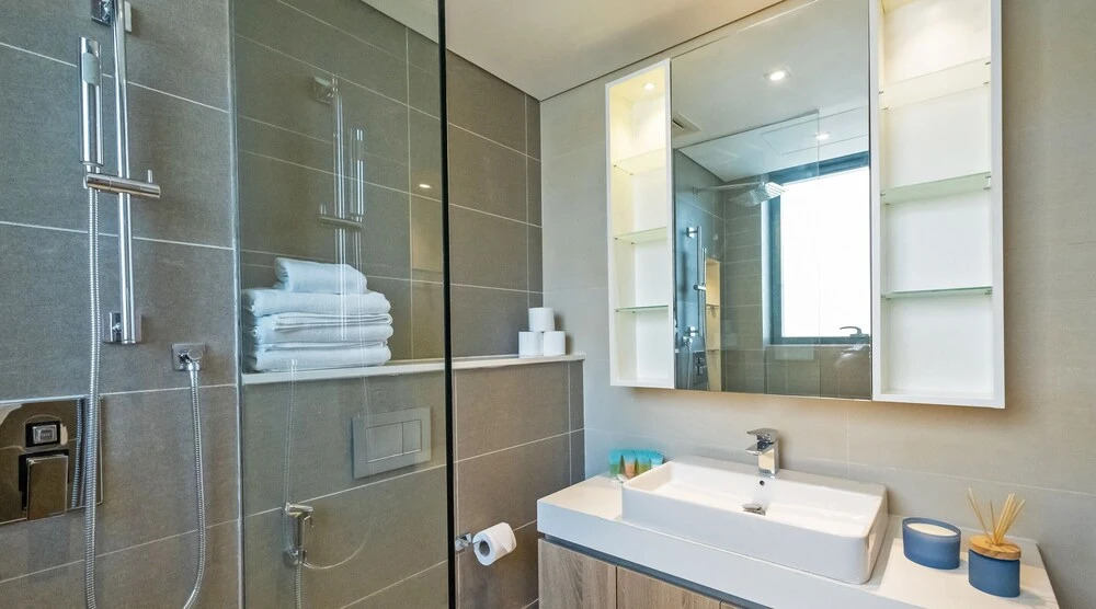 Дубай: LUX Contemporary Suite Marina View 4