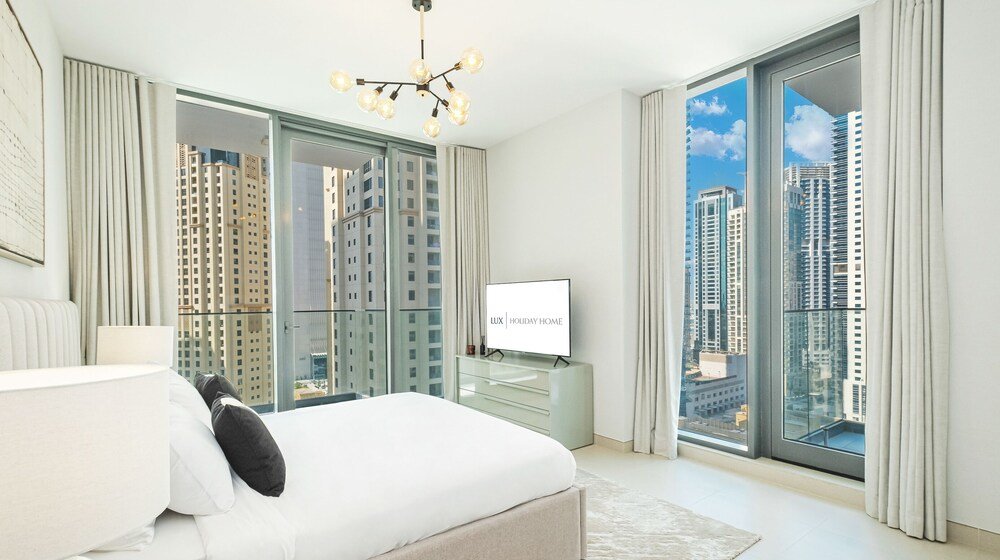 Дубай: LUX Contemporary Suite Marina View 4