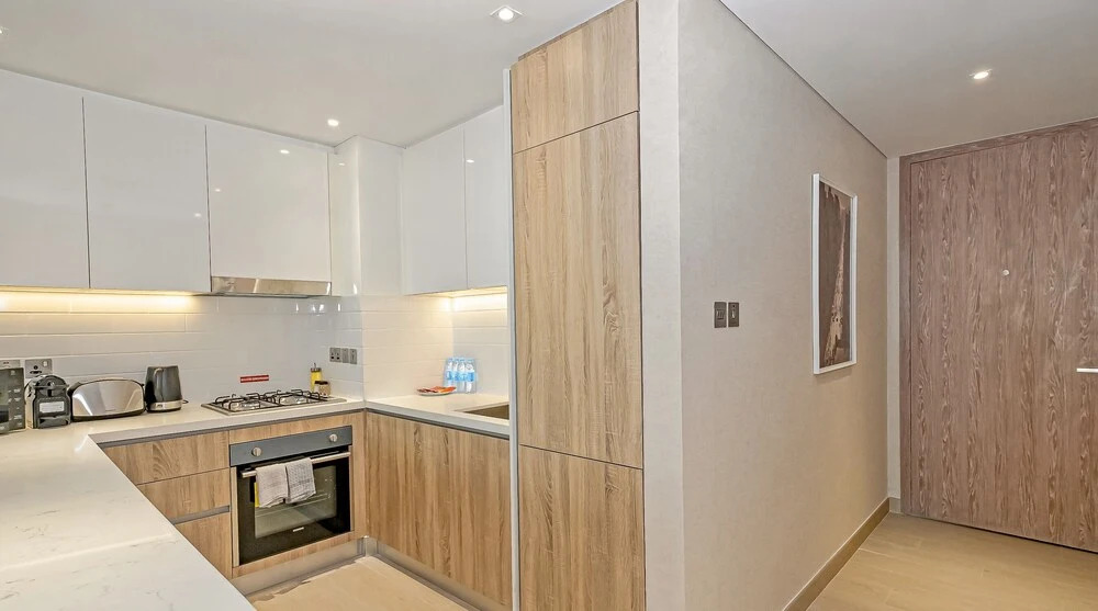Дубай: LUX Contemporary Suite Marina View 4