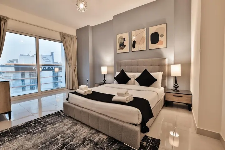Дубай: Luxe 1Bed Apt - Balcony & View