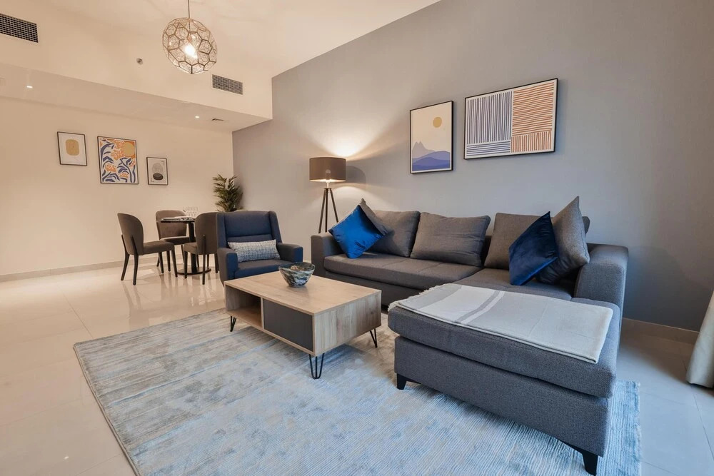 Дубай: Luxe 1Bed Apt - Balcony & View