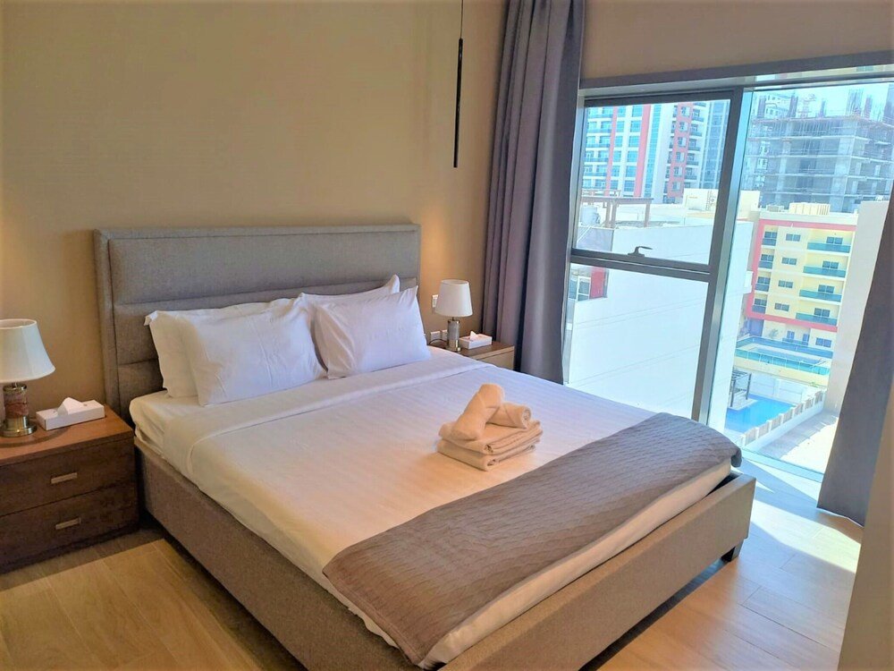 Дубай: Stunning 1 Bedroom Balcony at Park View Dubai