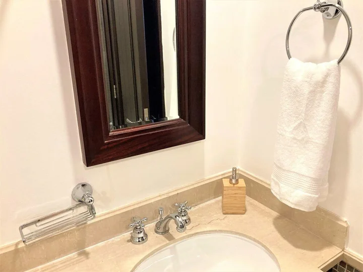 Дубай: Luxurious 2 bedroom w/terrace Downtown