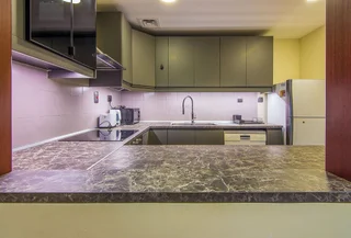 Дубай: Jbr Very Cozy 2 Br Apartment High Floor Sea View