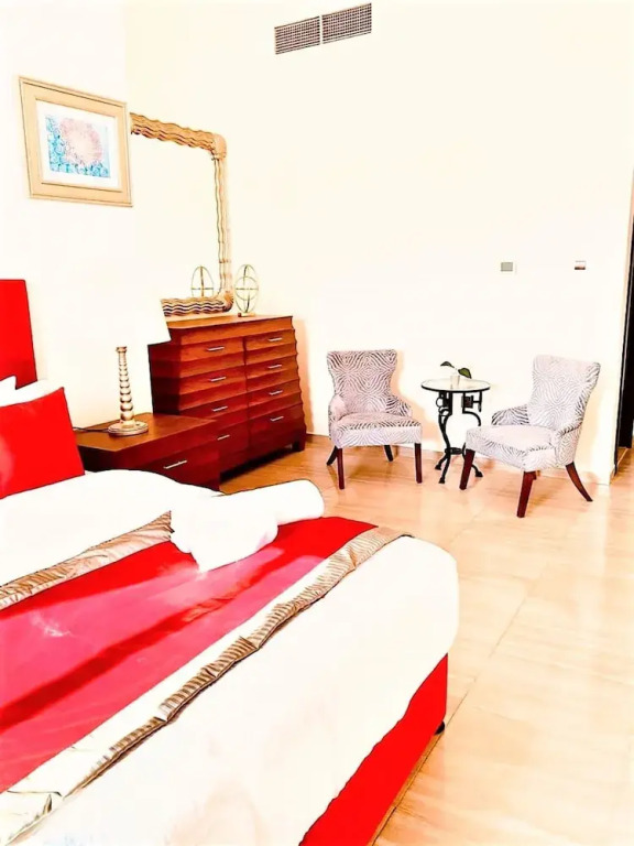 Дубай: Cosy & Cute 3bedroom Dubai Tasaheel