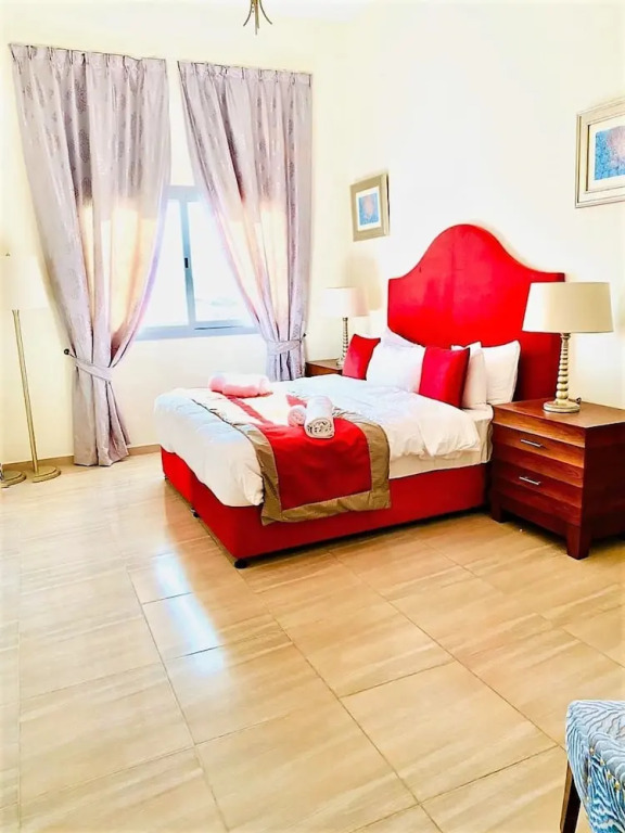 Дубай: Cosy & Cute 3bedroom Dubai Tasaheel