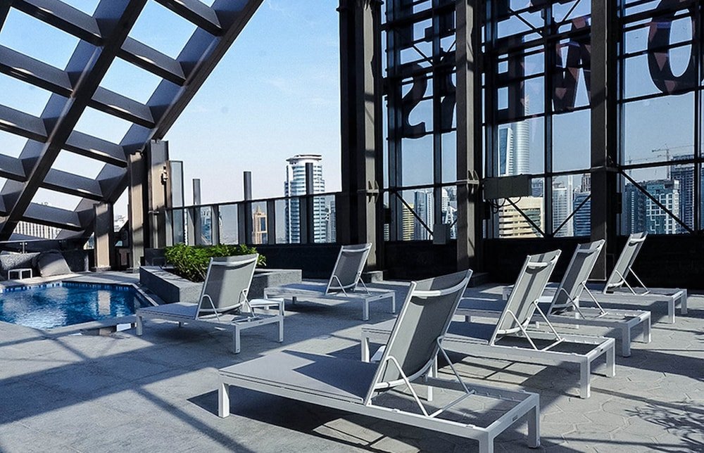 Дубай: KOHH – 1BR in Sparkle Towers