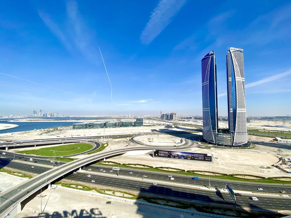 Дубай: Luxe Apt with Panoramic Views and Terrace