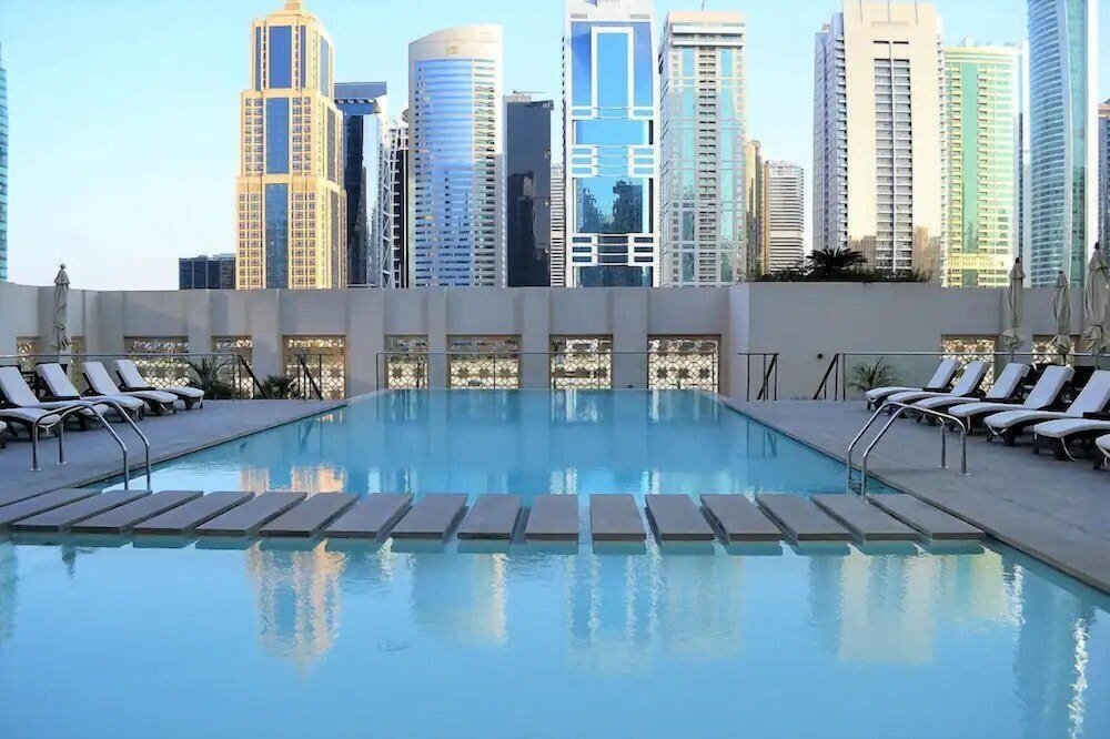 Дубай: Marina Park 1 Bed with Study for 3 People