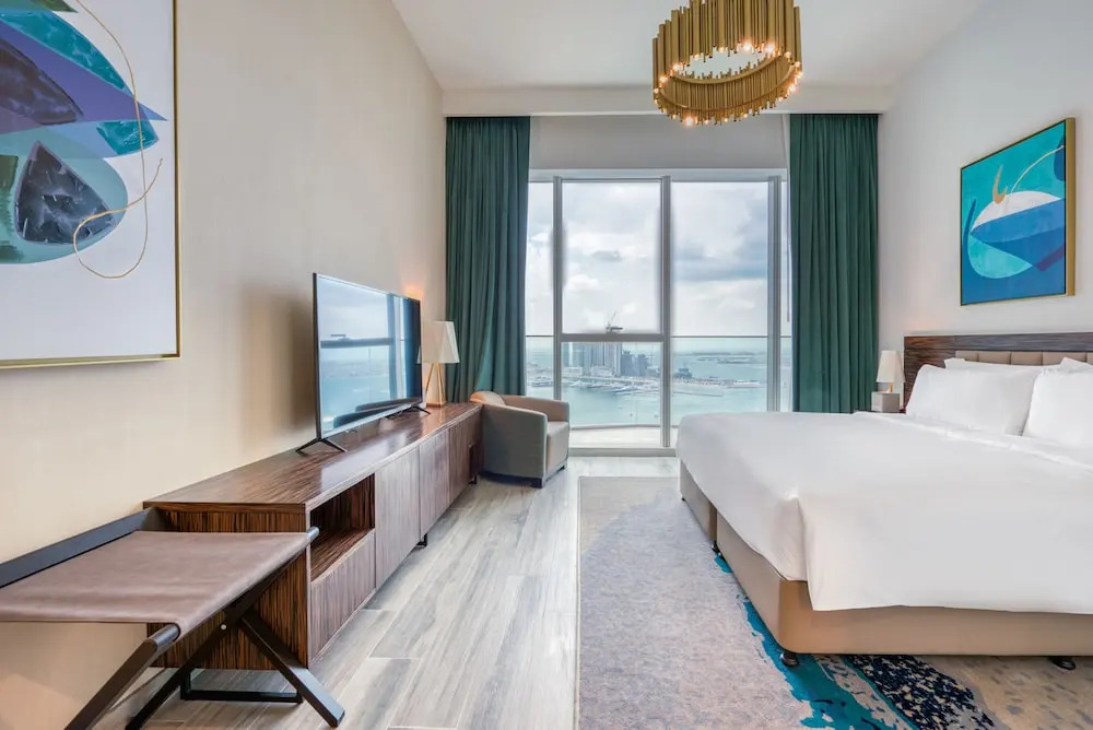 Дубай: Avani Luxury Apartments