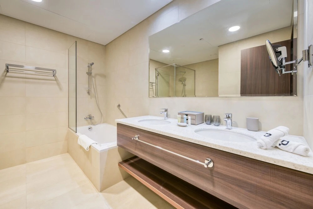 Дубай: Avani Luxury Apartments