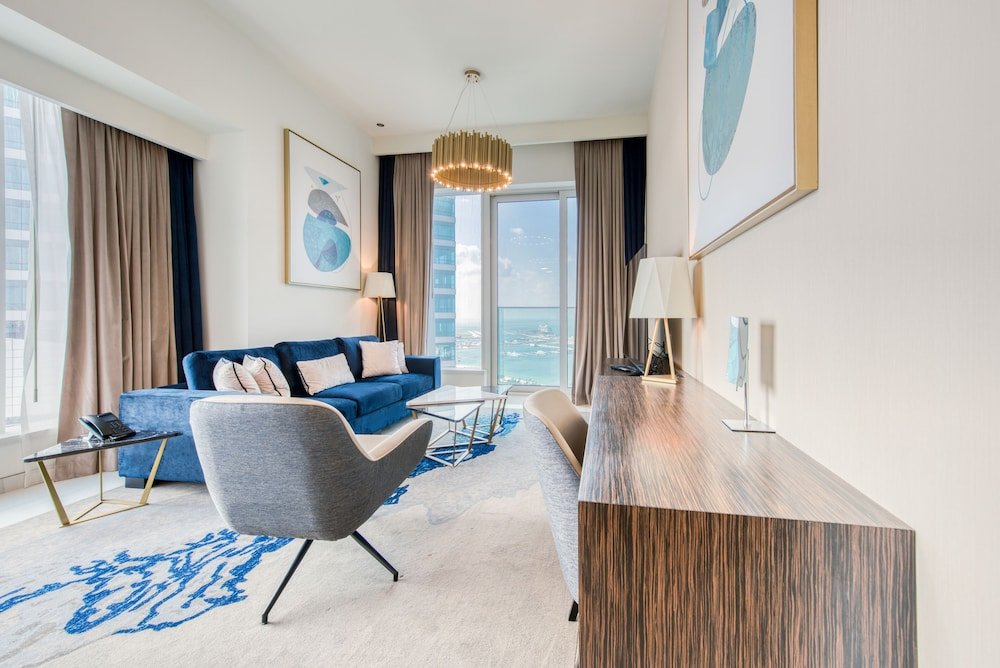 Дубай: Avani Luxury Apartments