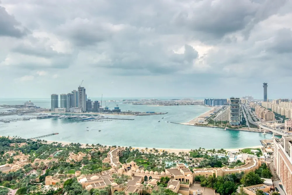 Дубай: Avani Luxury Apartments
