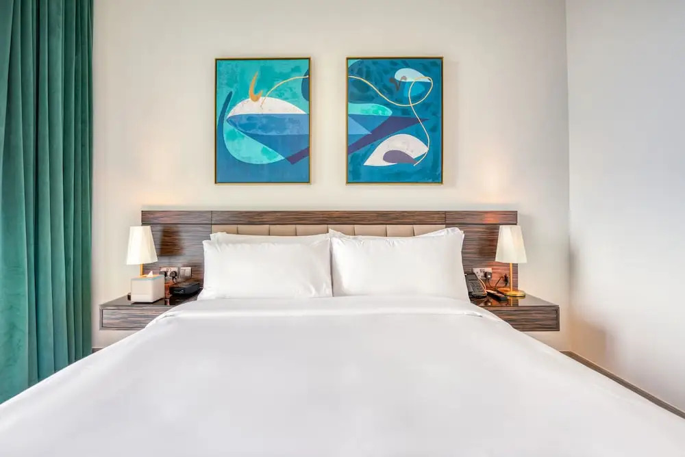 Дубай: Avani Luxury Apartments