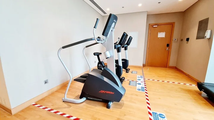 Дубай: Marco Polo - Serene 1 BR APT amidst Golf Course with Gym & Pool
