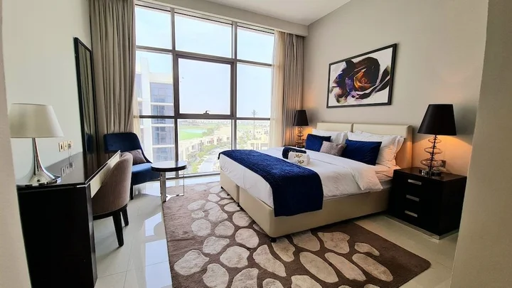 Дубай: Marco Polo - Serene 1 BR APT amidst Golf Course with Gym & Pool