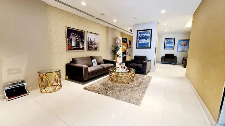 Дубай: Marco Polo - Serene 1 BR APT amidst Golf Course with Gym & Pool