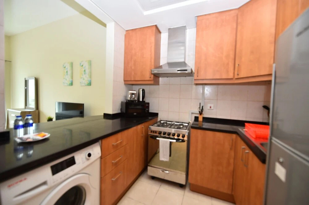 Дубай: JHN - Fully Furnished Studio Apartment