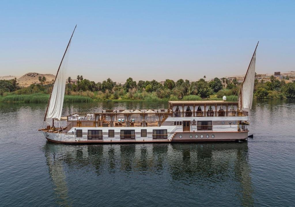 Dahabeya Yakouta Nile Cruise-Every Monday from Luxor- Aswan for 05 nights — фото 2