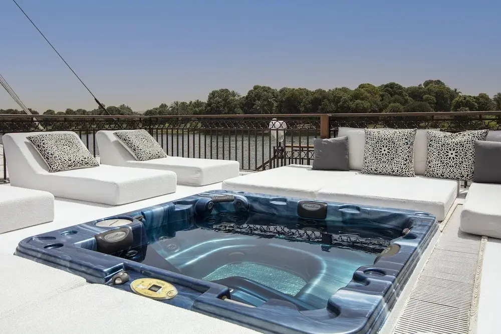 Луксор: Dahabeya Yakouta Nile Cruise-Every Monday from Luxor- Aswan for 05 nights