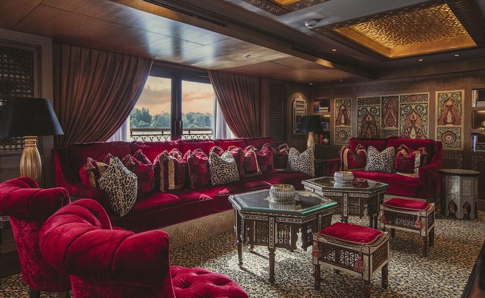 Луксор: Dahabeya Yakouta Nile Cruise-Every Monday from Luxor- Aswan for 05 nights
