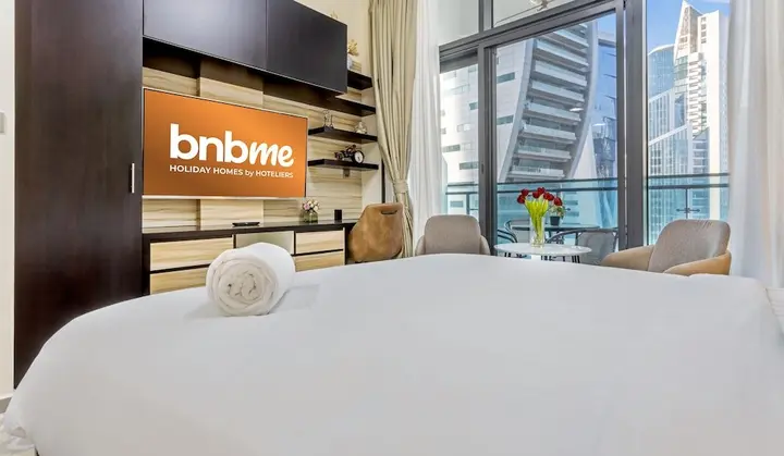 Дубай: bnbme | Merano Tower | STUDIO
