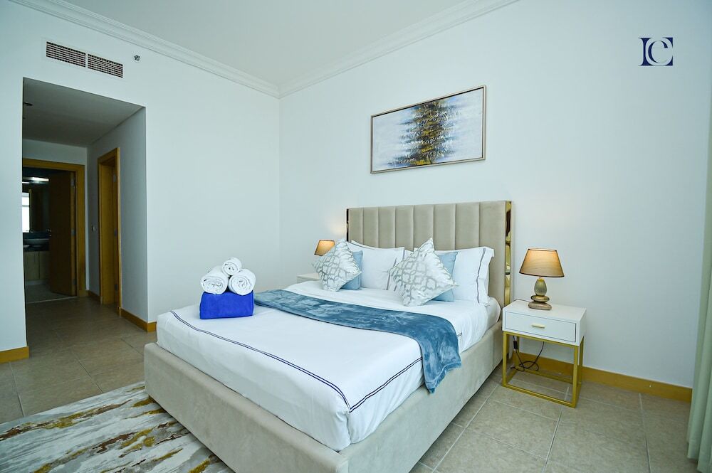 Дубай: Palm Jumeirah's Spectacular Ocean-View Apartment - NBT