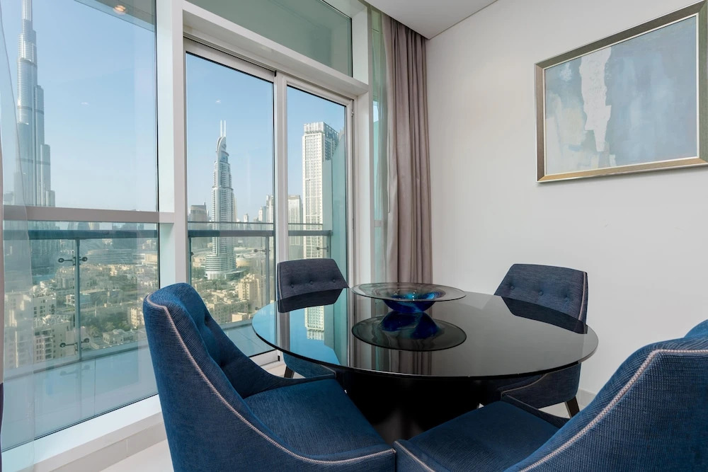 Дубай: SuperHost- Stunning Burj View 2BR in Downtown Dubai