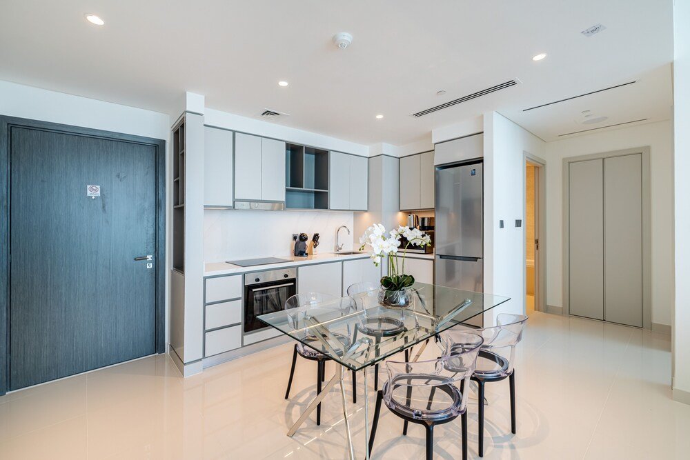 Дубай: DHH Sunrise Bay 1- Emaar Beachfront