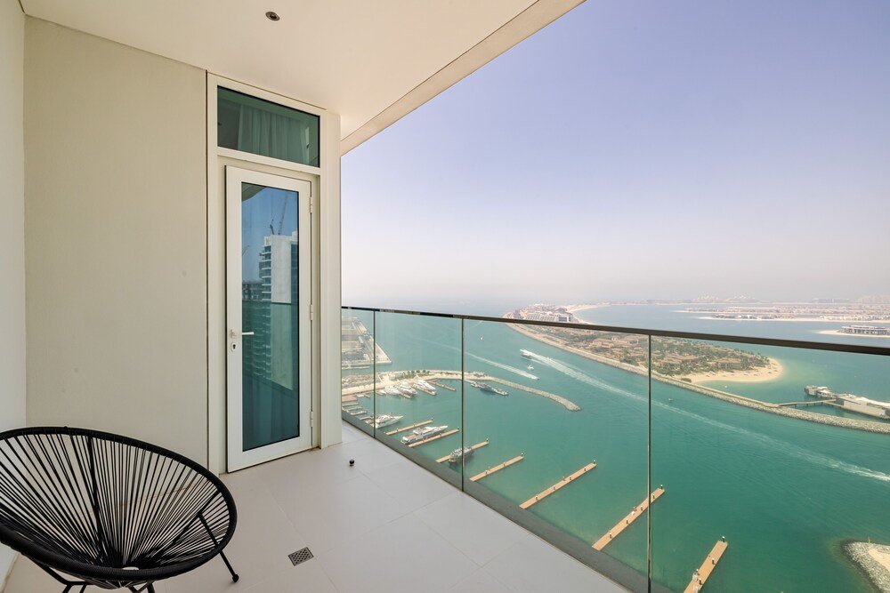 Дубай: DHH Sunrise Bay 1- Emaar Beachfront
