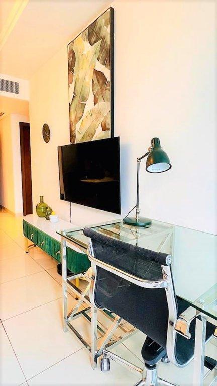 Дубай: Amazing Stay in Downtown Dubai -1bedroom