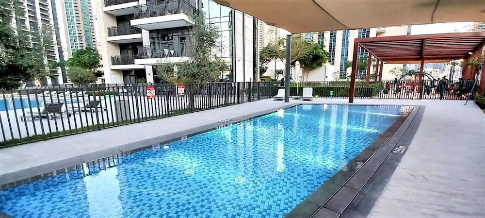 Дубай: Luxurious Downtown Apt. with stunning views