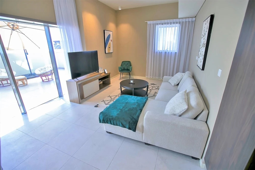 Дубай: Amazing 1bedroom With Balcony at Park View Dubai